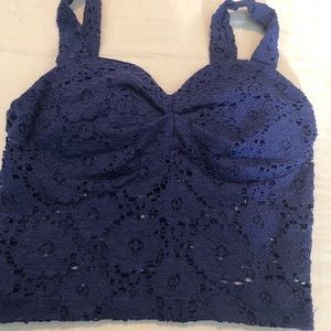 Lace croptop/bandeau